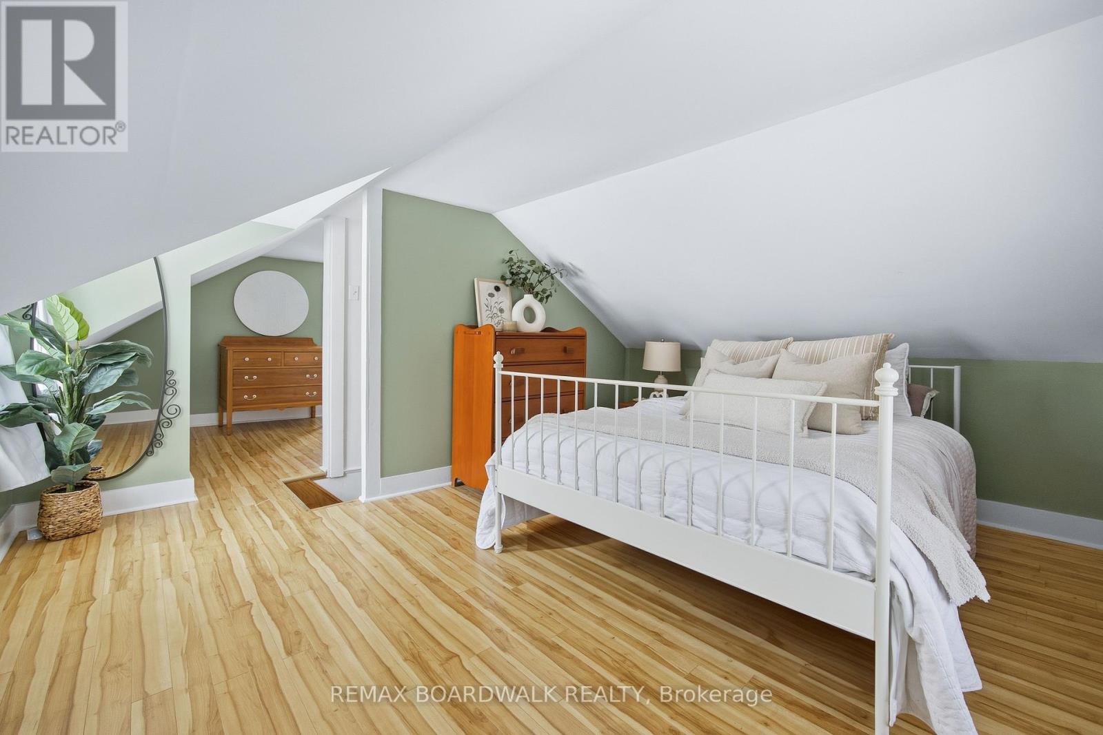 32 Cockburn Street, Perth, Ontario  K7H 2B2 - Photo 15 - X12748340