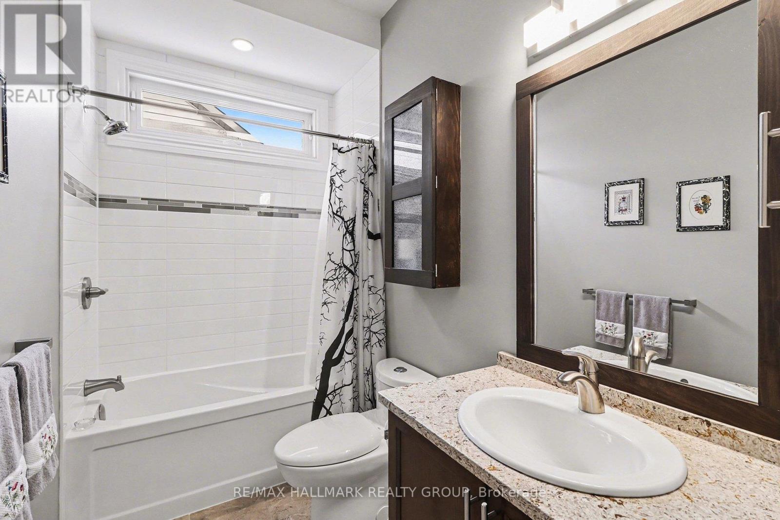 825 Platinum Street, Clarence-Rockland, Ontario  K4K 0J2 - Photo 11 - X12748354