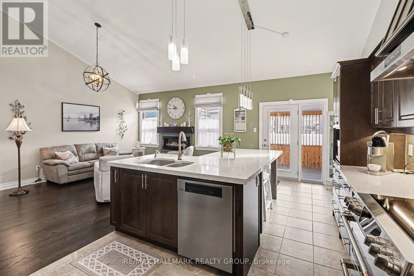 825 Platinum Street, Clarence-Rockland, Ontario  K4K 0J2 - Photo 21 - X12748354