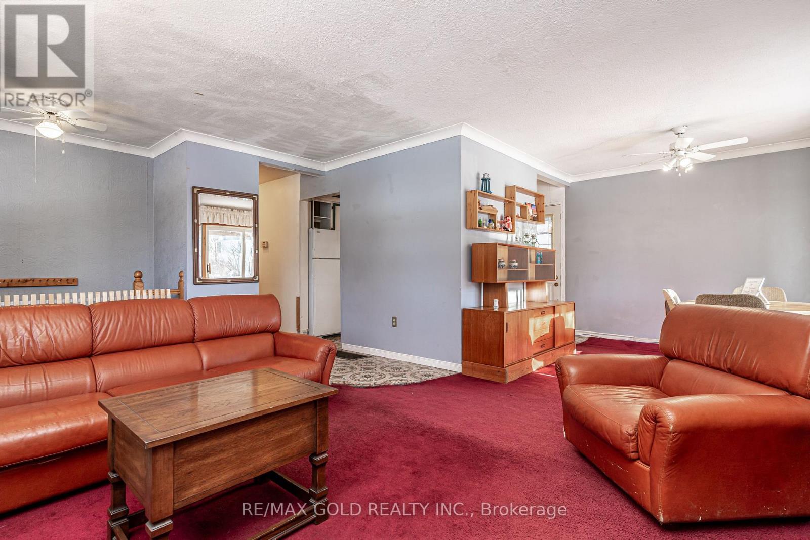 39 Epsom Downs Drive, Brampton (Southgate), Ontario  L6T 1Y8 - Photo 11 - W12747888