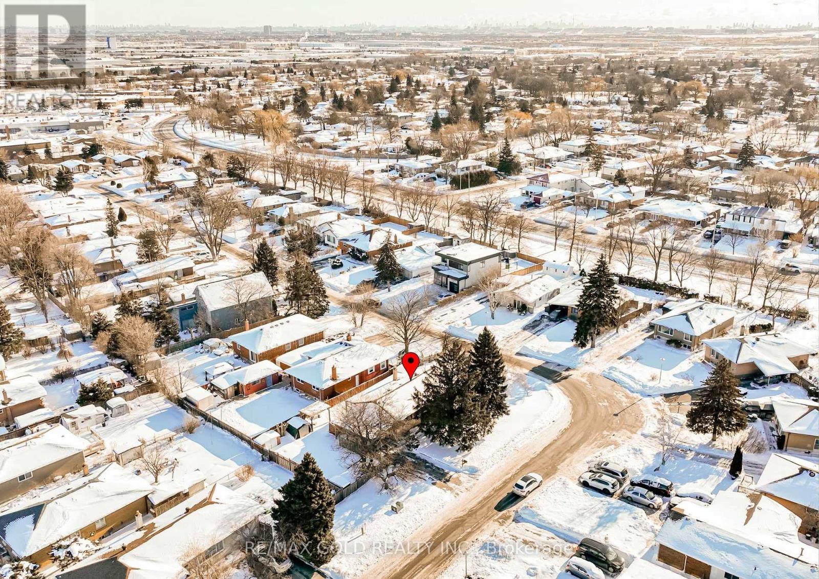 39 EPSOM DOWNS DRIVE, Brampton, Ontario