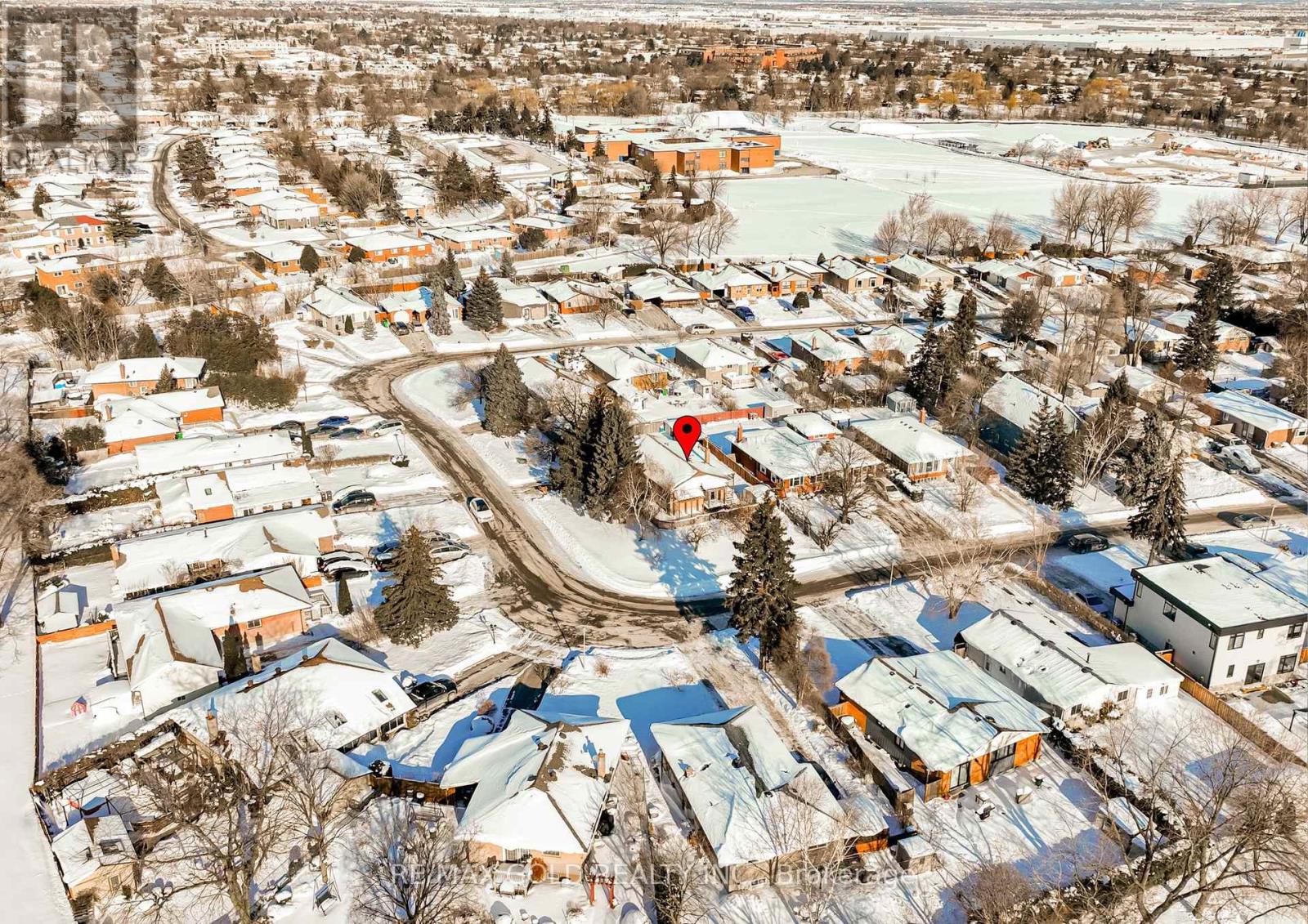 39 Epsom Downs Drive, Brampton (Southgate), Ontario  L6T 1Y8 - Photo 42 - W12747888