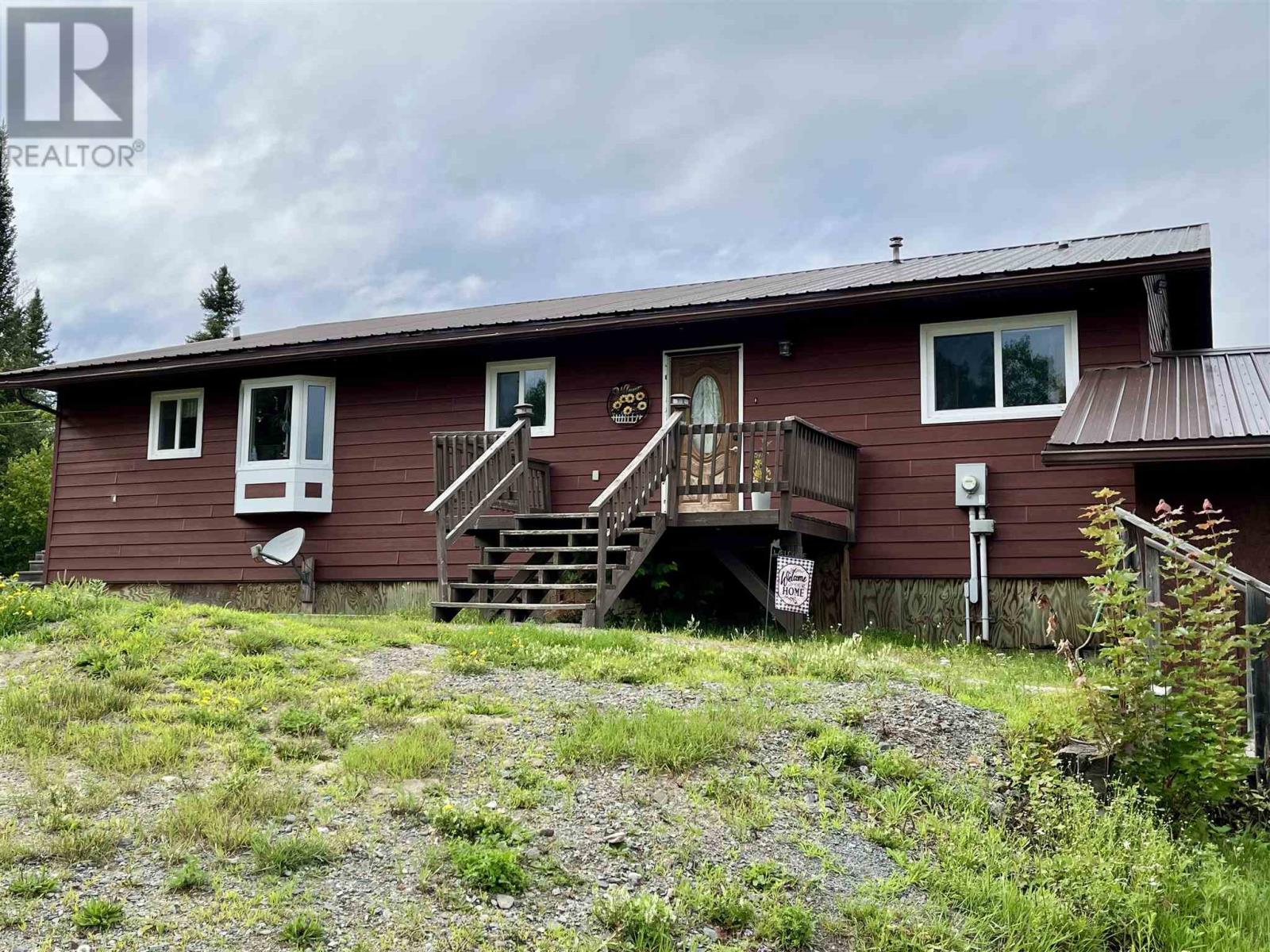 1 King St., Mine Centre, Ontario