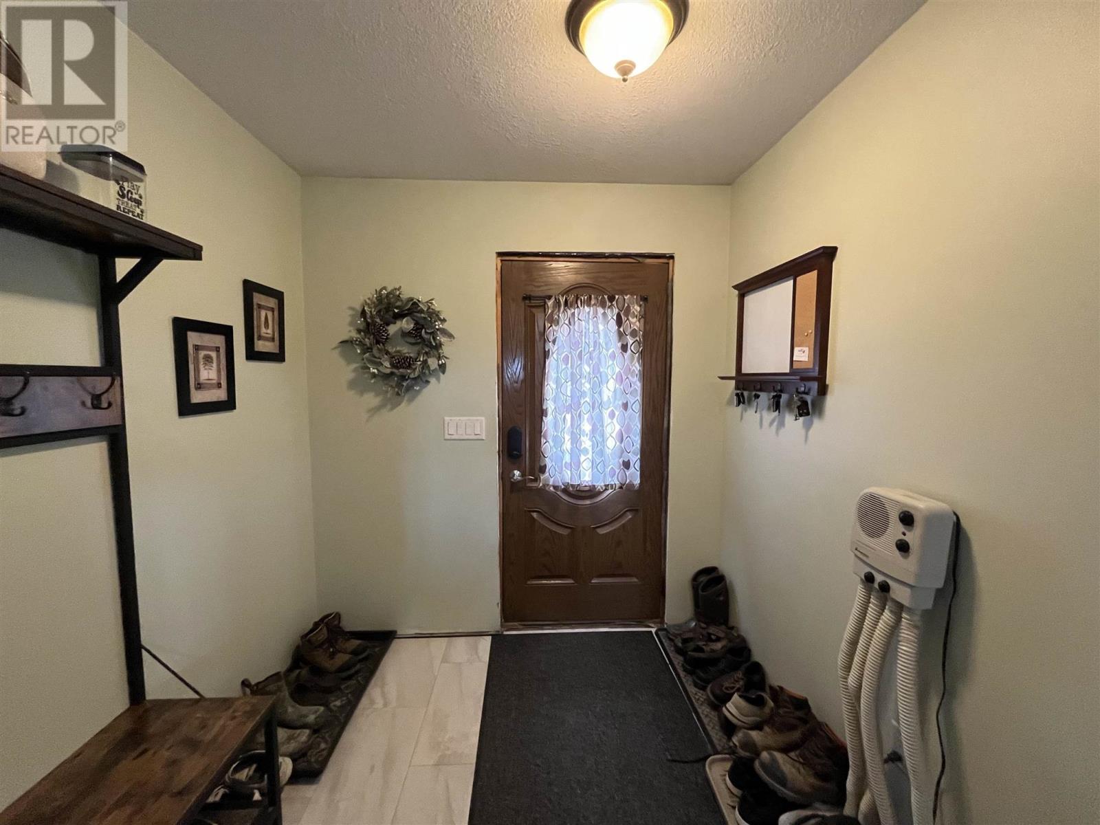 1 King St., Mine Centre, Ontario  P0W 1H0 - Photo 17 - TB252272