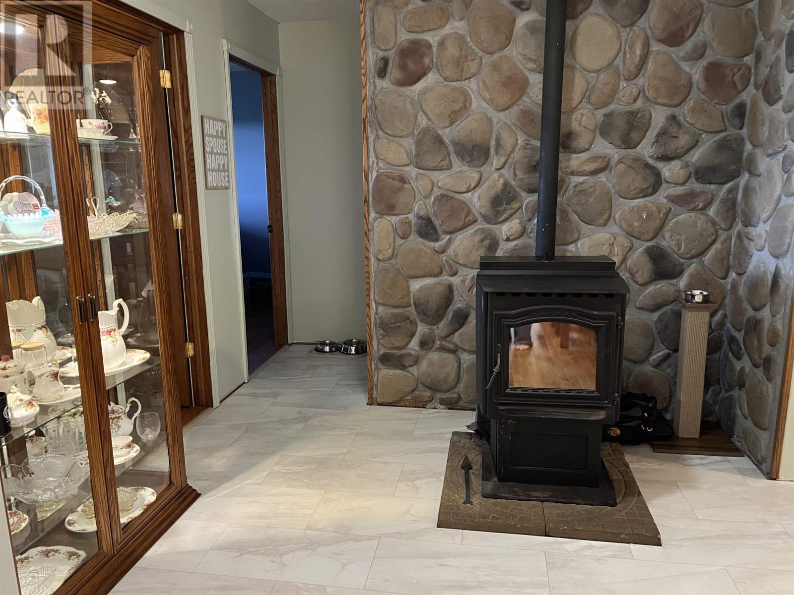 1 King St., Mine Centre, Ontario  P0W 1H0 - Photo 19 - TB252272