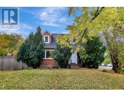 121 KING STREET E, Hamilton, Ontario