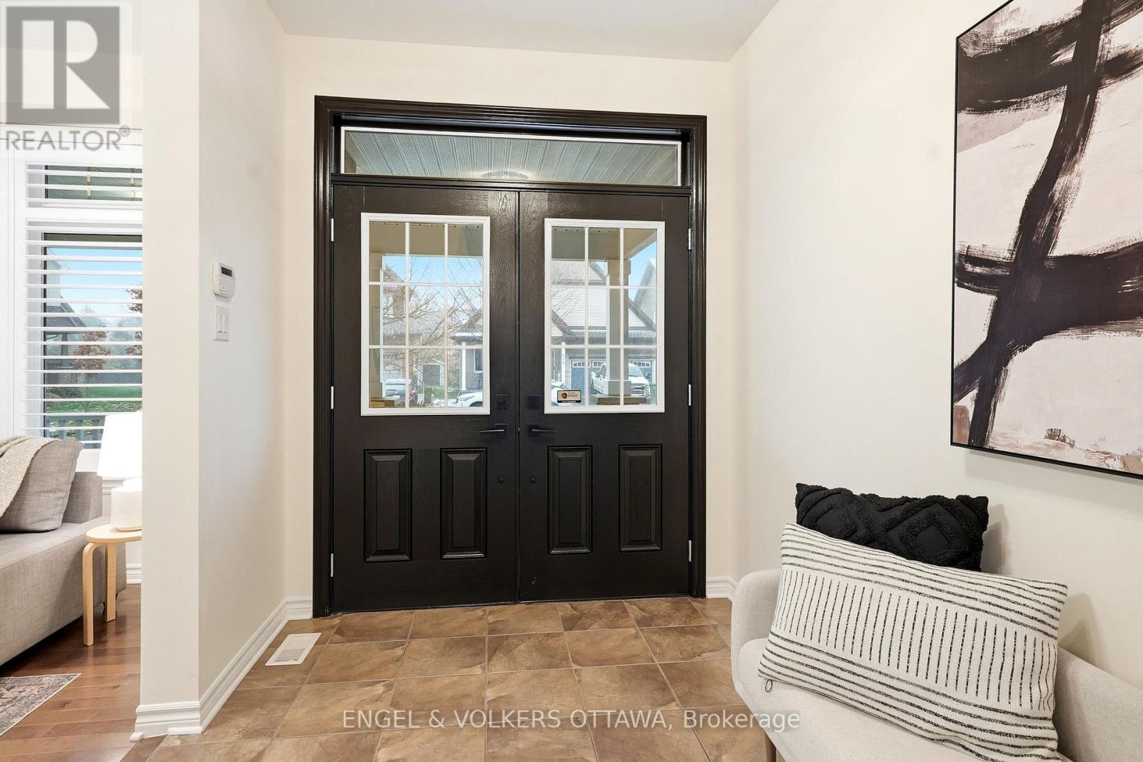 517 Golden Sedge Way, Ottawa, Ontario  K1T 0G3 - Photo 8 - X12738258