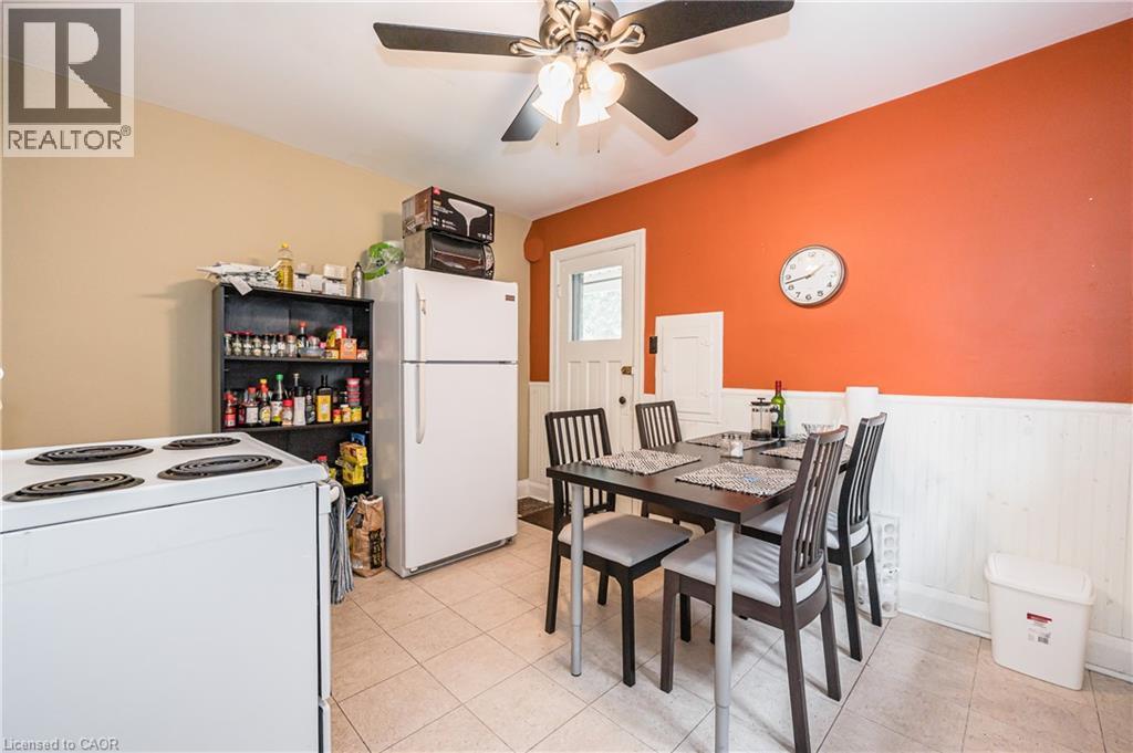 52 Avondale Avenue S, Waterloo, Ontario  N2L 2B8 - Photo 6 - 40801944