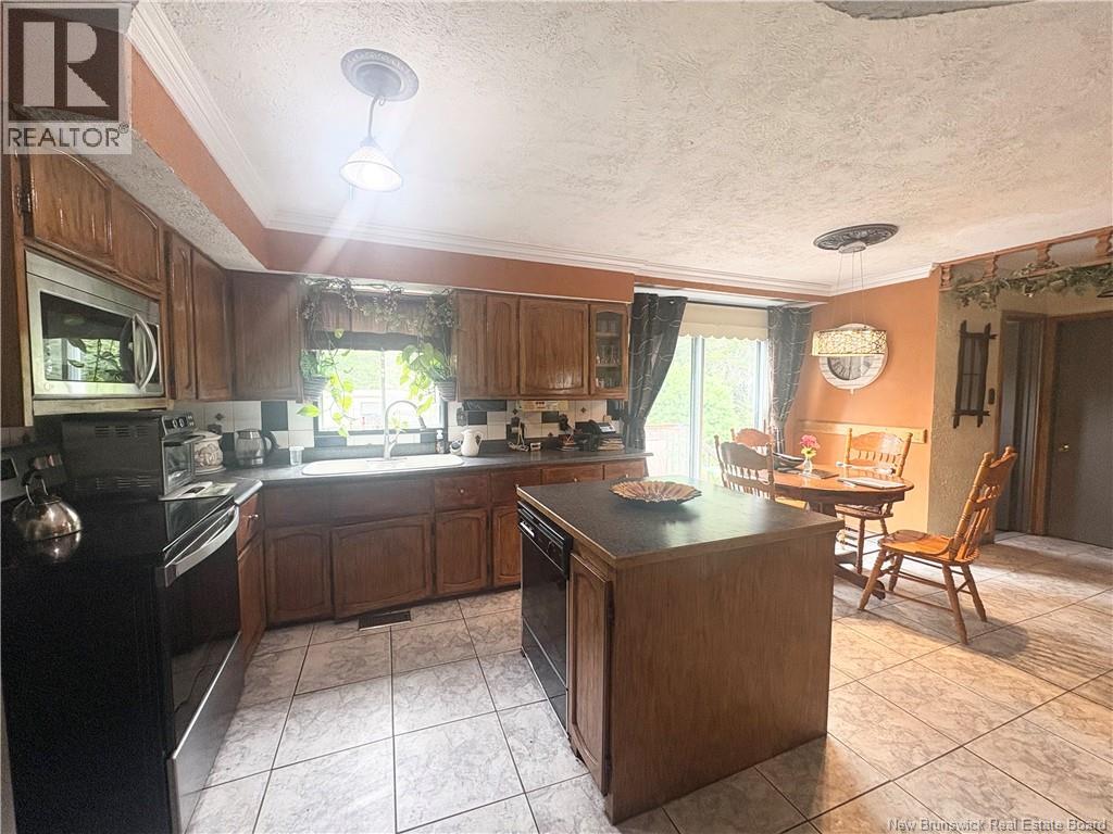 53 Hector, Neguac, New Brunswick  E9G 1H8 - Photo 3 - NB126634