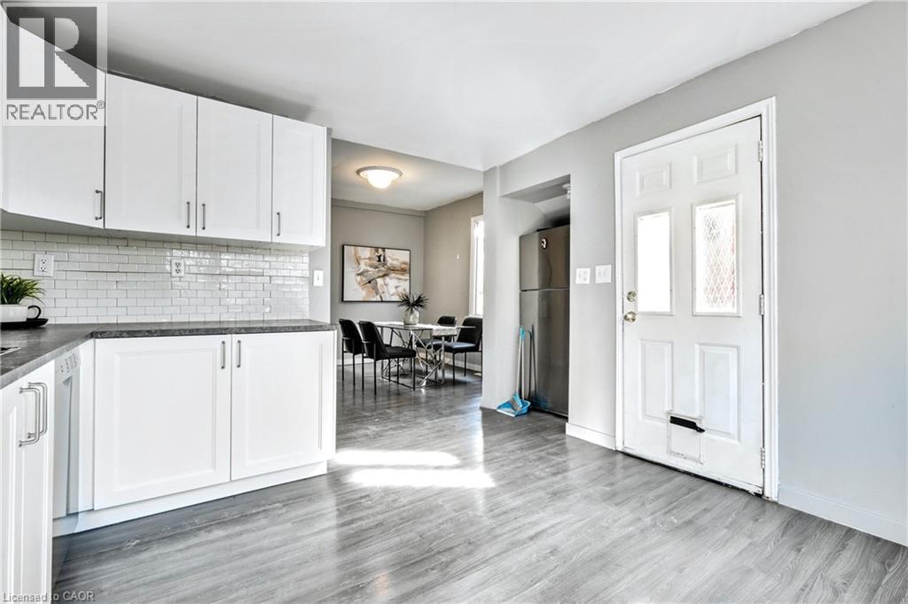 381 Herkimer Street, Hamilton, Ontario  L8P 2J2 - Photo 15 - 40757365