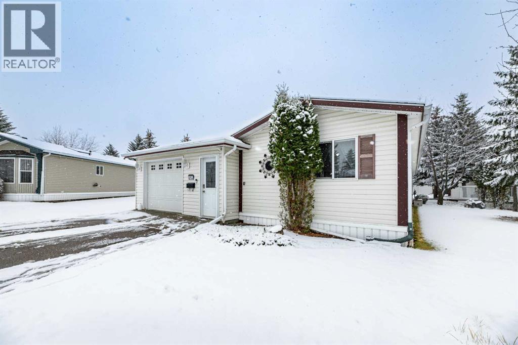 2152 Danielle Drive, Red Deer, Alberta  T4R 2Z8 - Photo 2 - A2269863