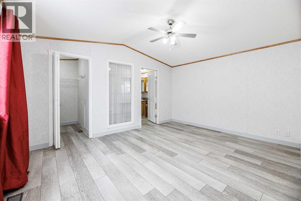 2152 Danielle Drive, Red Deer, Alberta  T4R 2Z8 - Photo 20 - A2269863