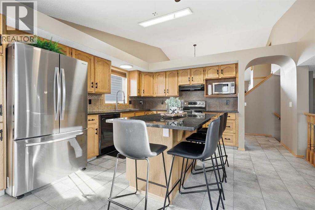 940 Citadel Drive Nw, Calgary, Alberta  T3G 4A4 - Photo 14 - A2281889