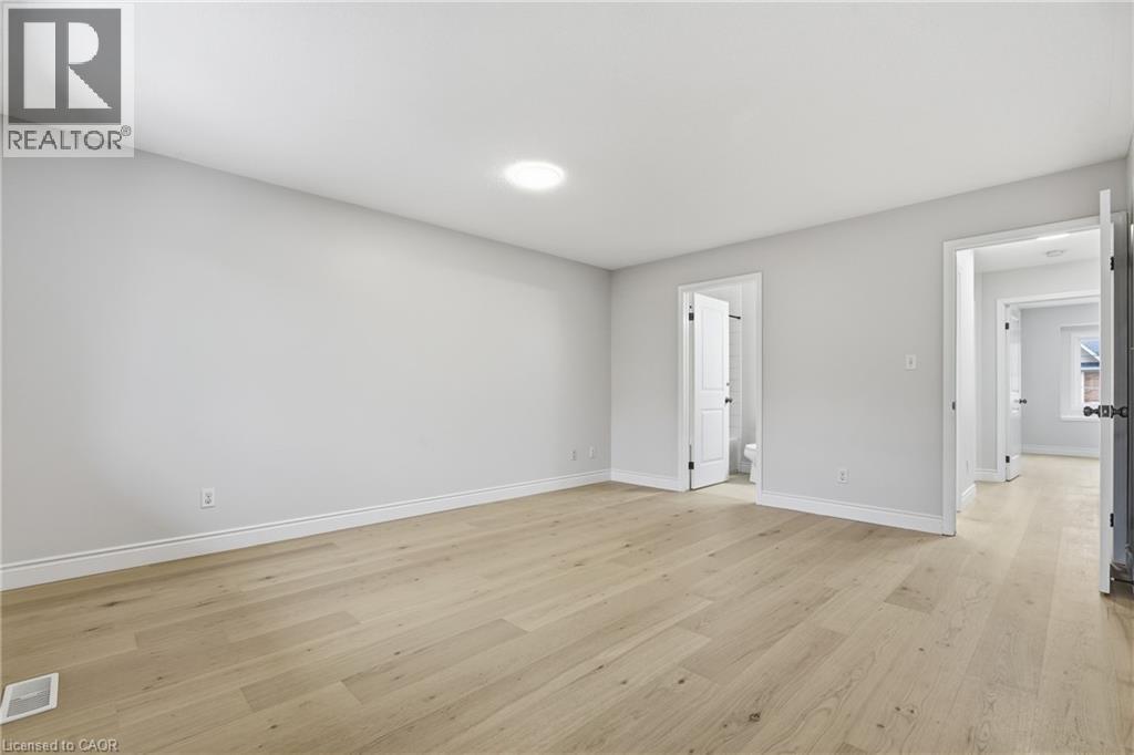 930 Zeller Crescent, Kitchener, Ontario  N2A 0C7 - Photo 20 - 40801369