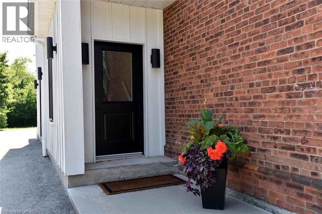 284 Wilson Street E Unit# 201, Ancaster, Ontario  L9G 2B9 - Photo 3 - 40801910