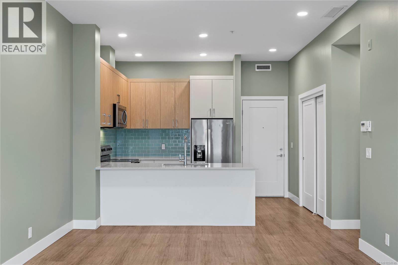 501 6540 Metral Dr, Nanaimo, British Columbia  V9L 0L8 - Photo 13 - 1024746