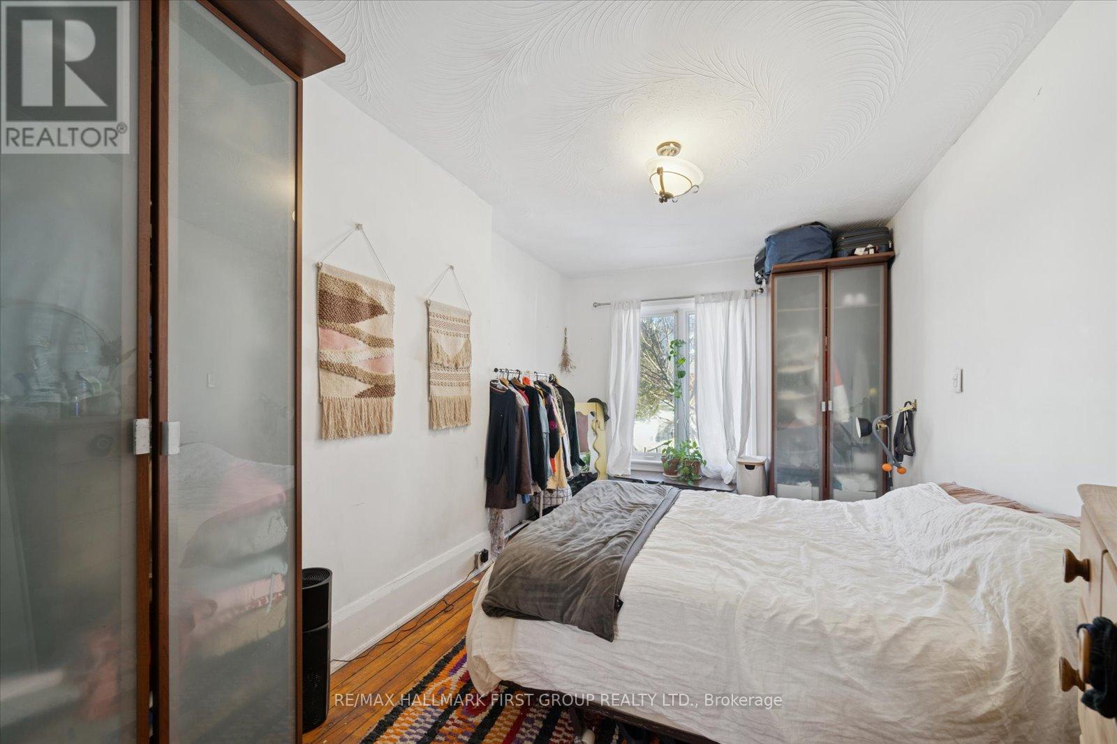 246 Montrose Avenue, Toronto, Ontario  M6G 3G7 - Photo 25 - C12748386