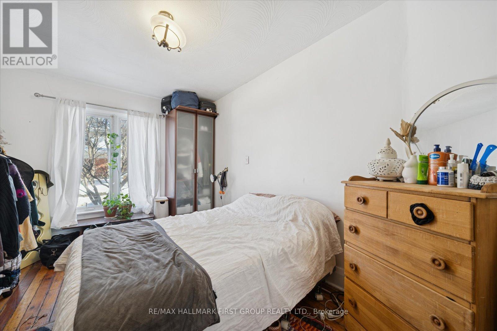 246 Montrose Avenue, Toronto, Ontario  M6G 3G7 - Photo 27 - C12748386