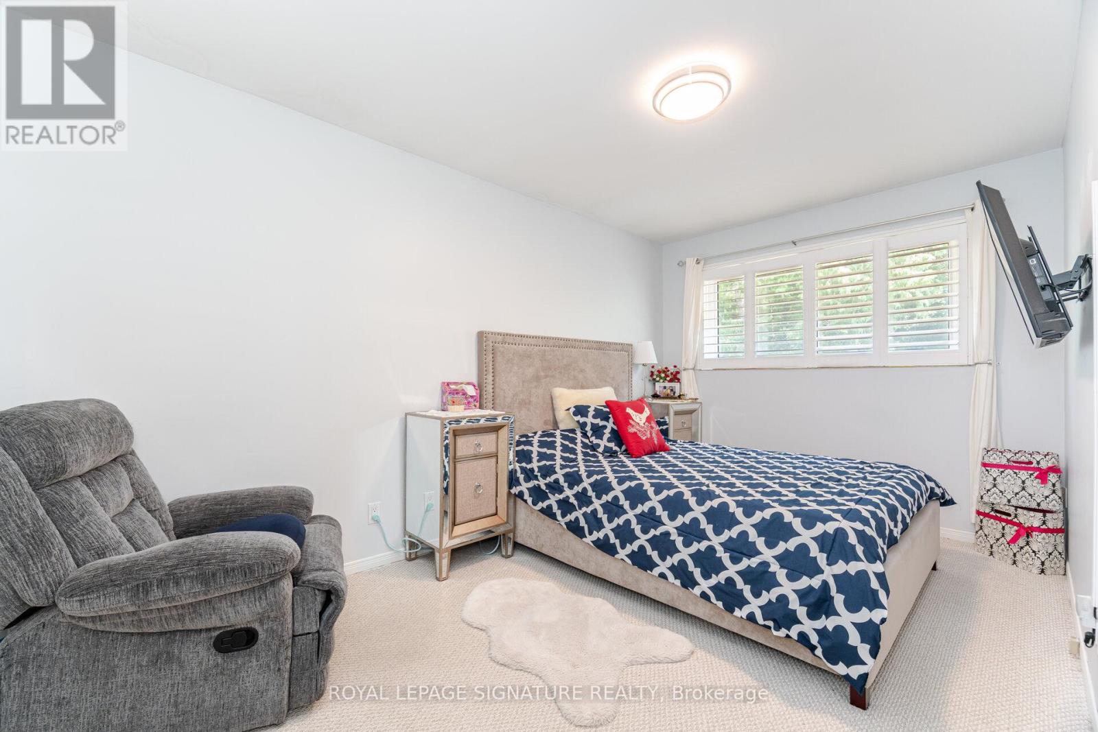 574 Antigua Crescent, Oshawa, Ontario  L1J 6B4 - Photo 22 - E12748416