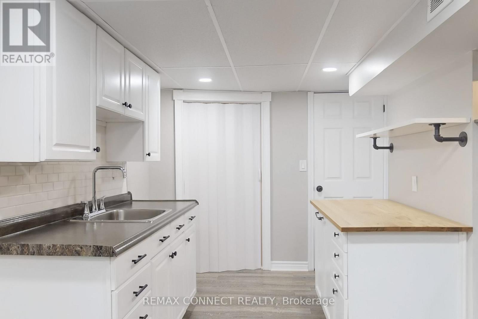 Bsmt - 326 Rosedale Drive W, Whitby, Ontario  L1N 1Z3 - Photo 11 - E12748520