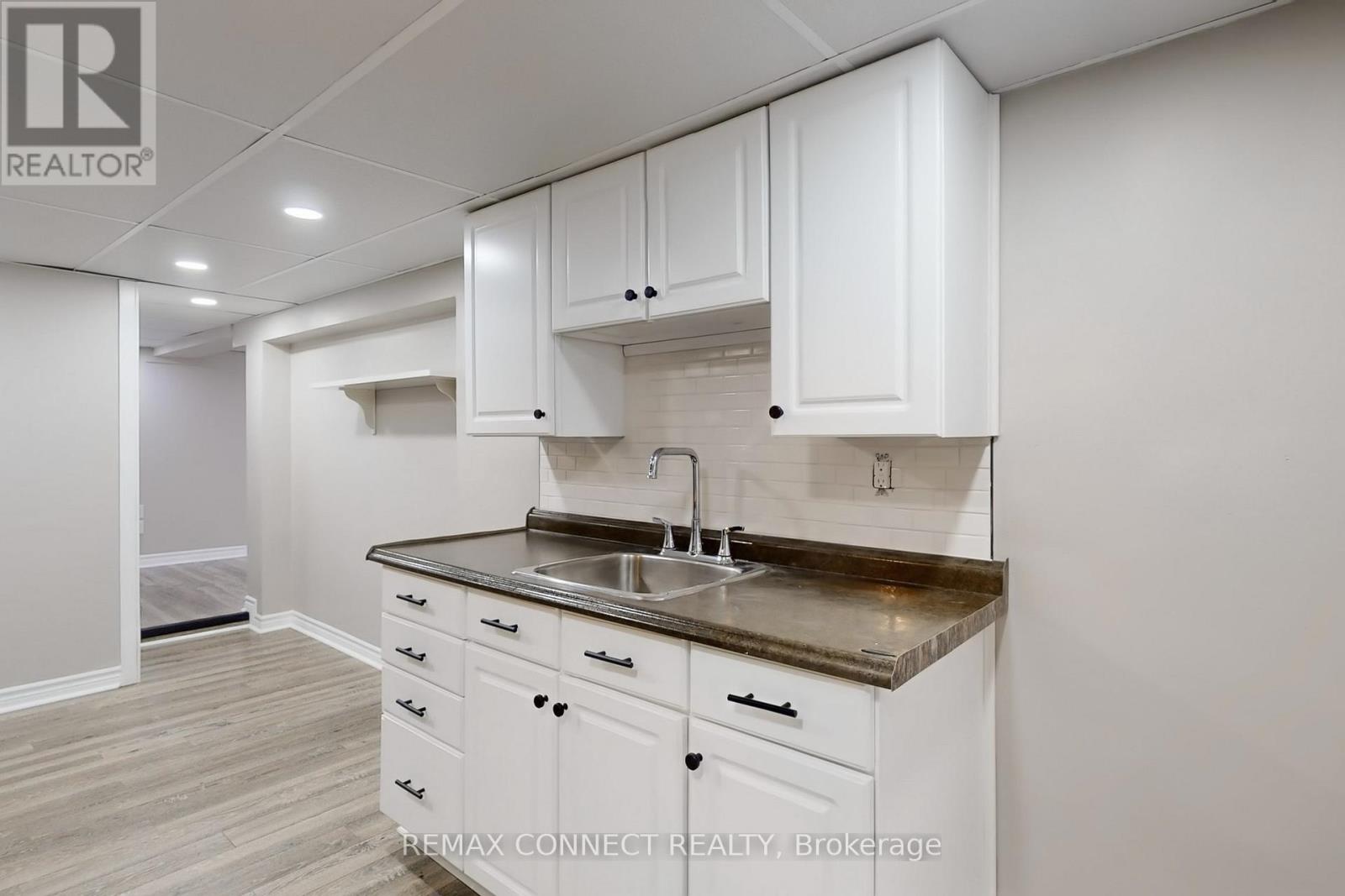 Bsmt - 326 Rosedale Drive W, Whitby, Ontario  L1N 1Z3 - Photo 13 - E12748520