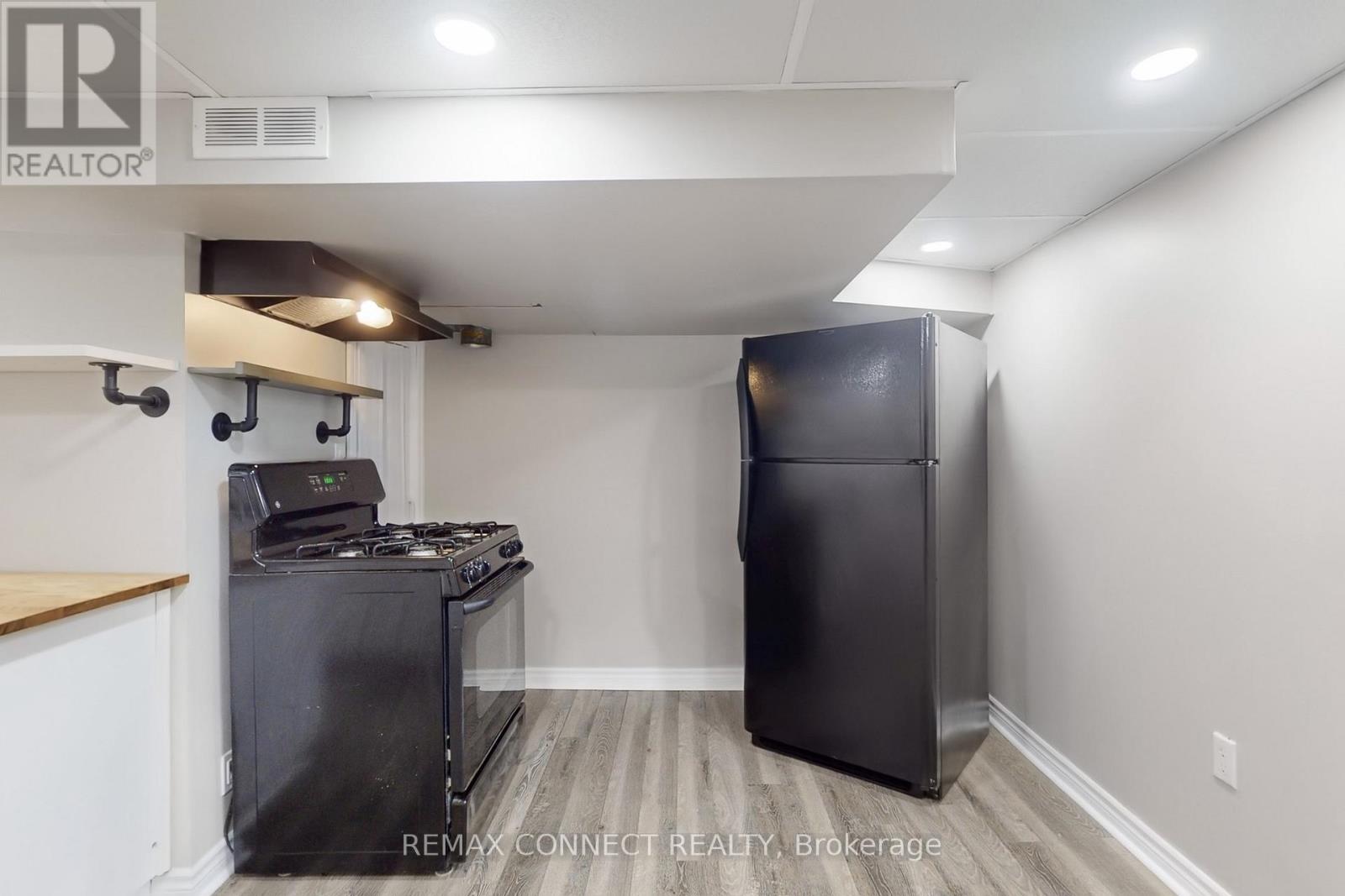 Bsmt - 326 Rosedale Drive W, Whitby, Ontario  L1N 1Z3 - Photo 15 - E12748520