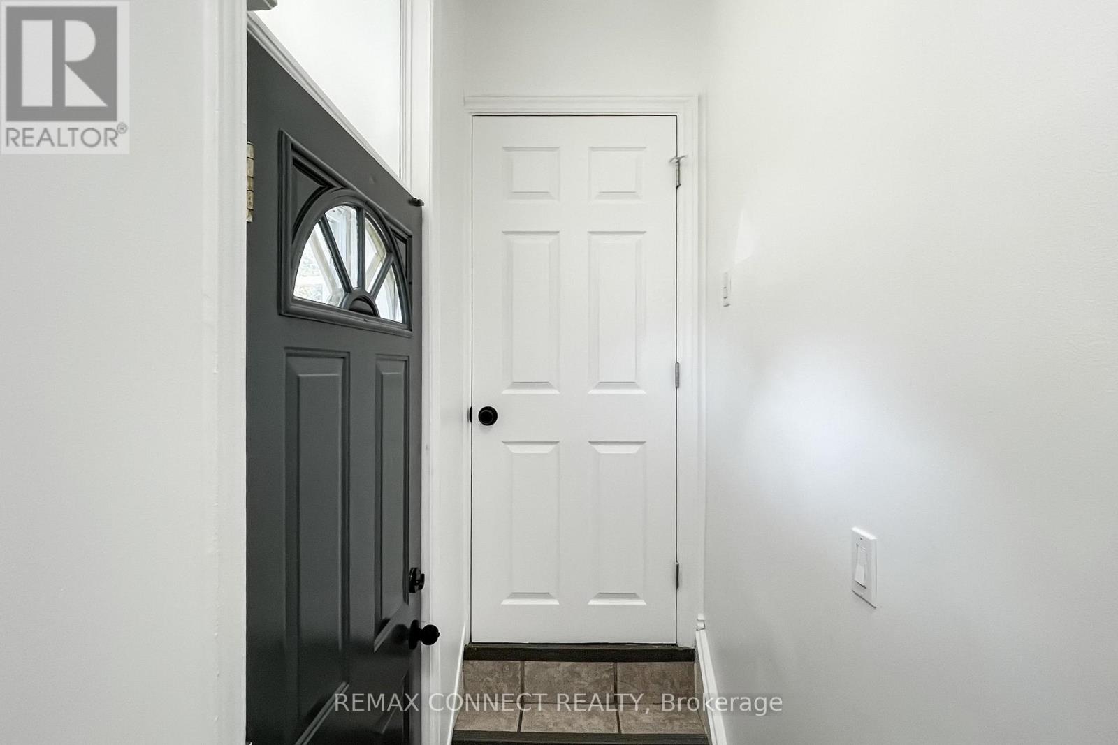 Bsmt - 326 Rosedale Drive W, Whitby, Ontario  L1N 1Z3 - Photo 4 - E12748520