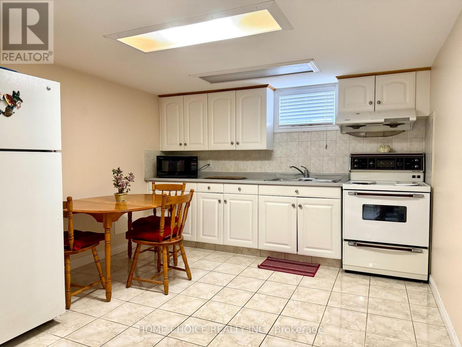 3 Saugeen Crescent, Toronto, Ontario  M1K 3M8 - Photo 16 - E12748568