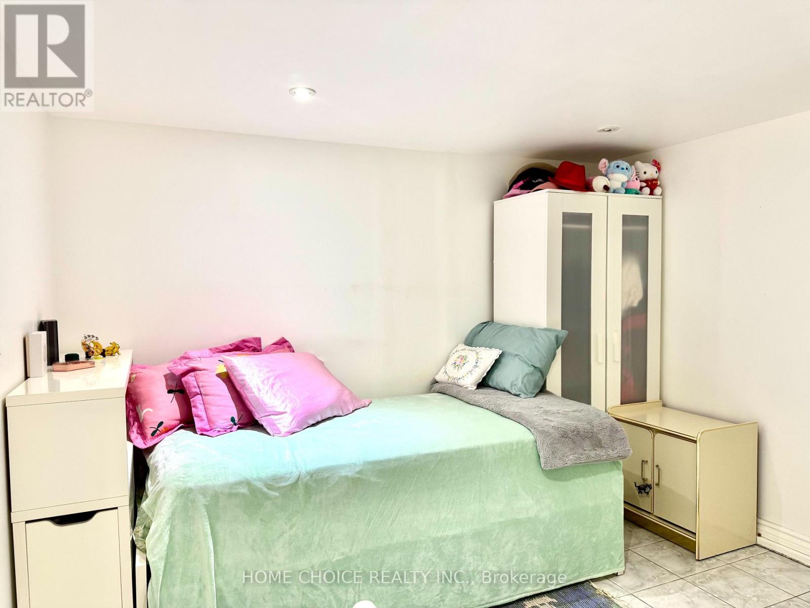 3 Saugeen Crescent, Toronto, Ontario  M1K 3M8 - Photo 20 - E12748568