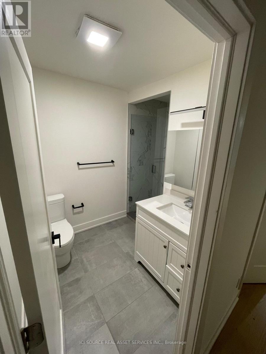 2nd Floor - 29 George Webster Road, Toronto, Ontario  M4B 3K9 - Photo 7 - E12748586