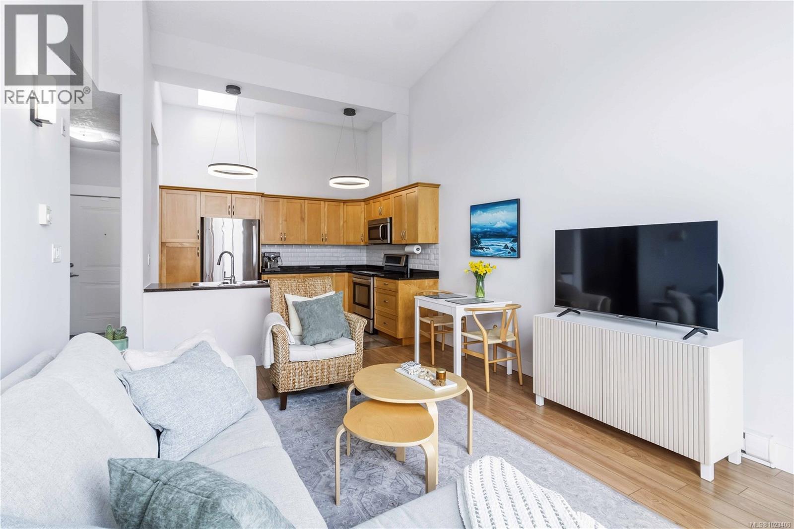 308 630 Speed Ave, Victoria, British Columbia  V8Z 1A4 - Photo 6 - 1023408