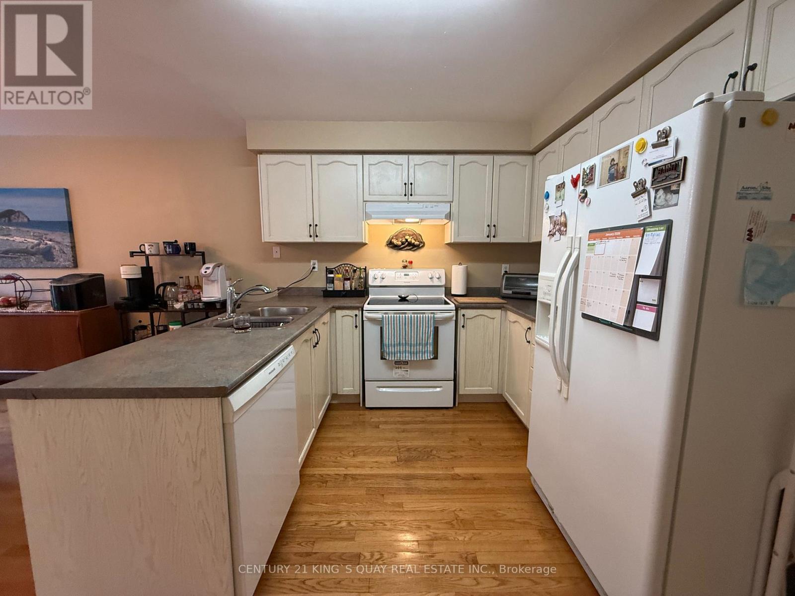 112 Deerglen Terrace, Aurora, Ontario  L4G 6Y3 - Photo 12 - N12748398