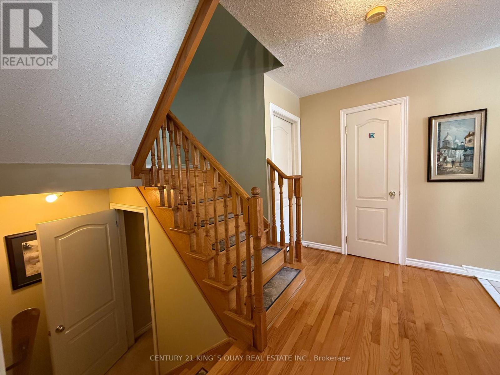 112 Deerglen Terrace, Aurora, Ontario  L4G 6Y3 - Photo 13 - N12748398