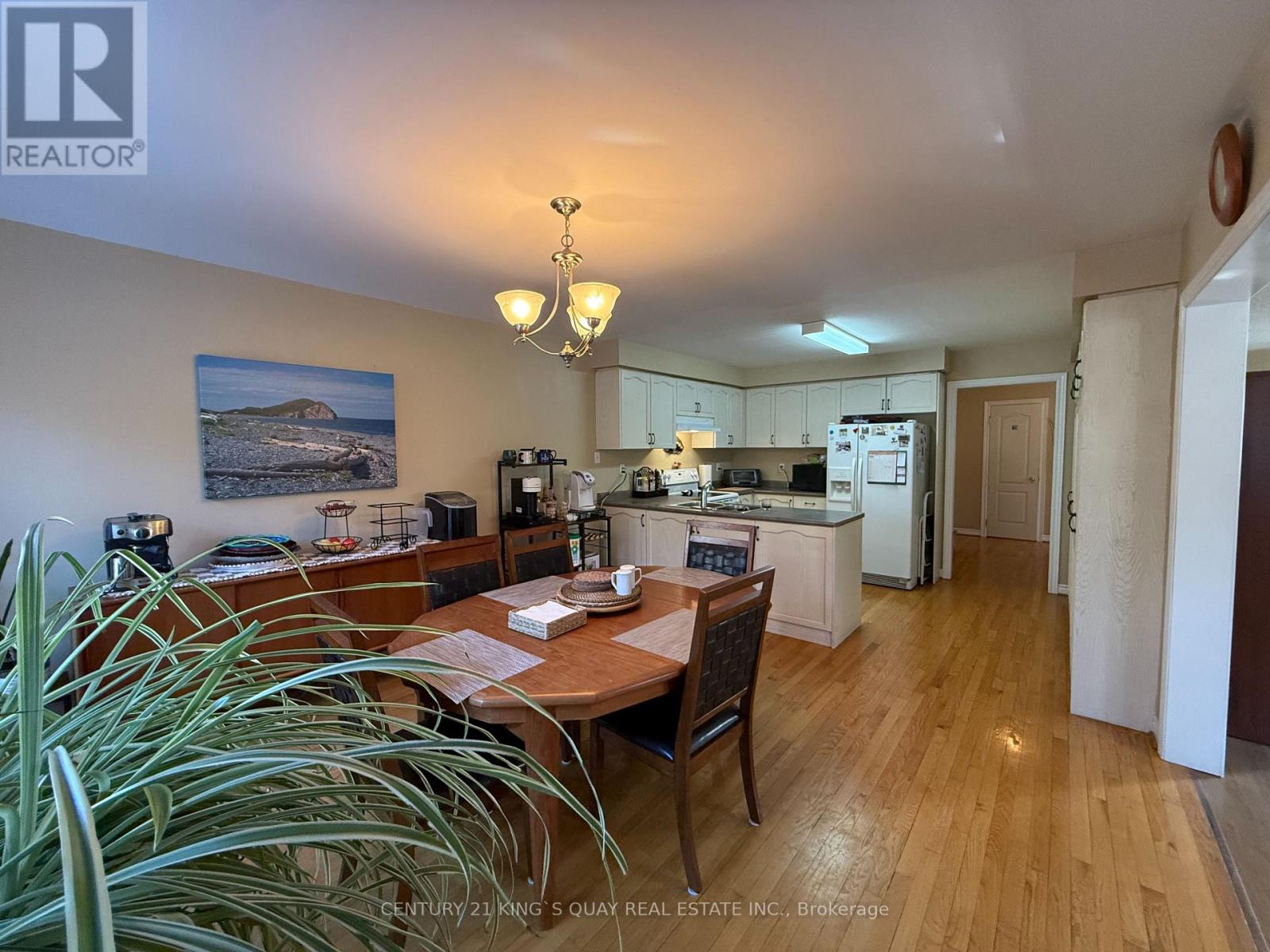 112 Deerglen Terrace, Aurora, Ontario  L4G 6Y3 - Photo 8 - N12748398