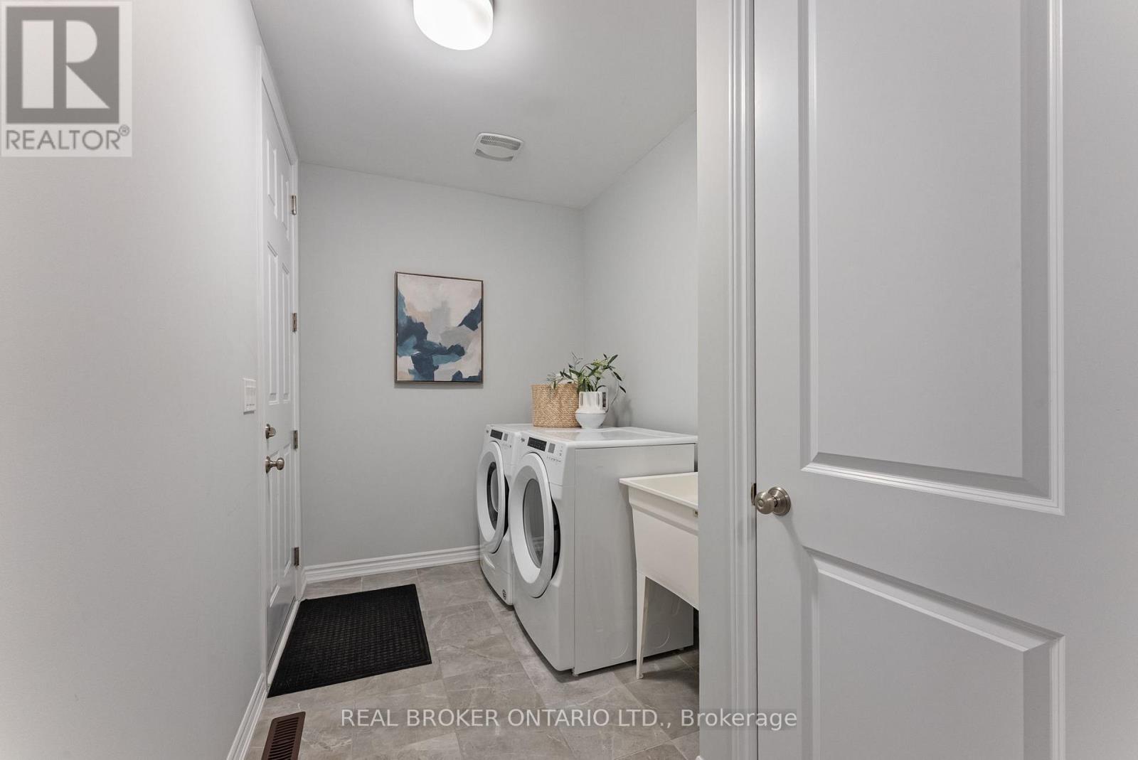 6 Howard Williams Court, Uxbridge, Ontario  L9P 0R2 - Photo 21 - N12748436