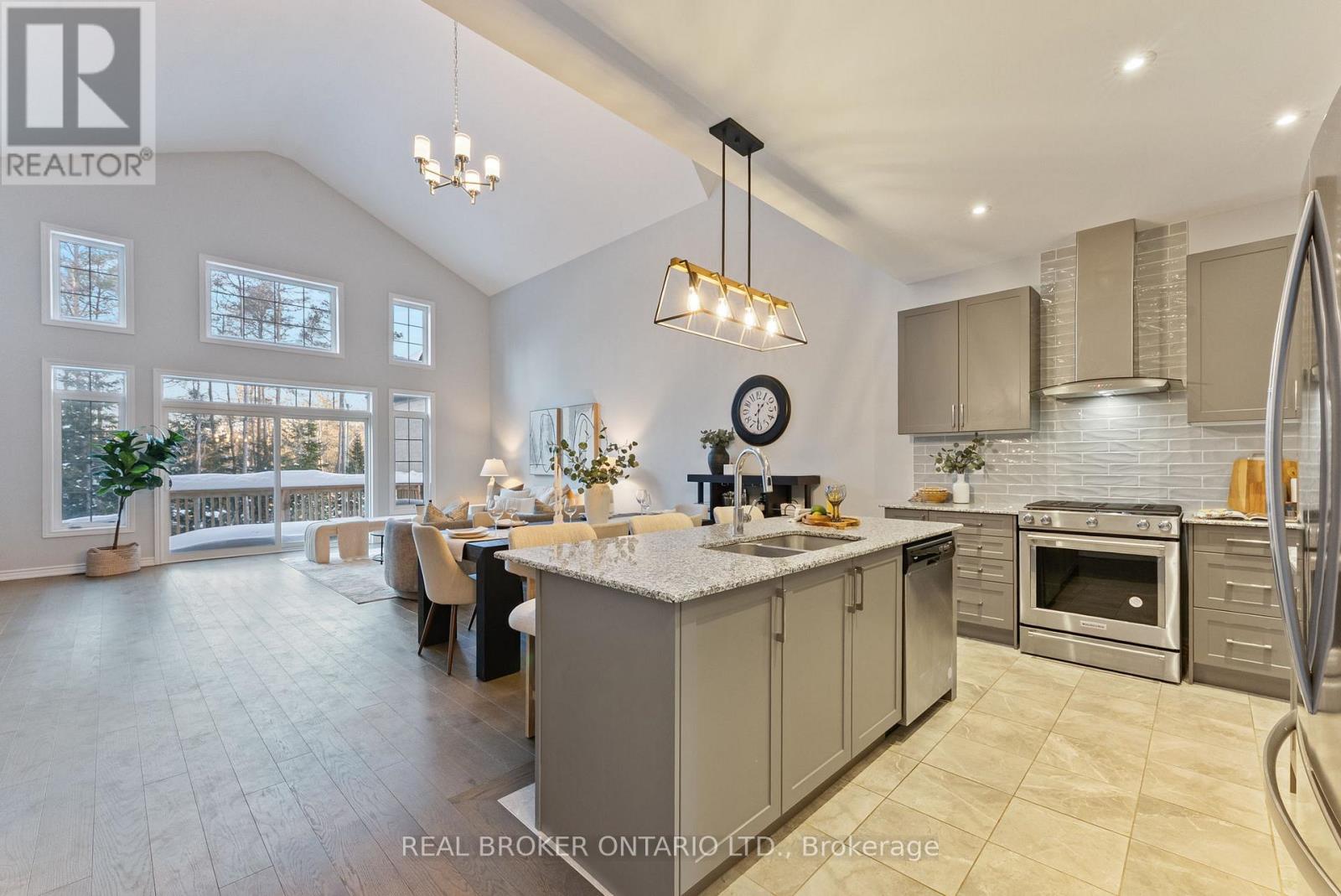 6 Howard Williams Court, Uxbridge, Ontario  L9P 0R2 - Photo 7 - N12748436