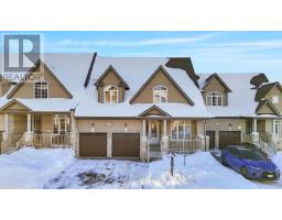 6 HOWARD WILLIAMS COURT, Uxbridge, Ontario