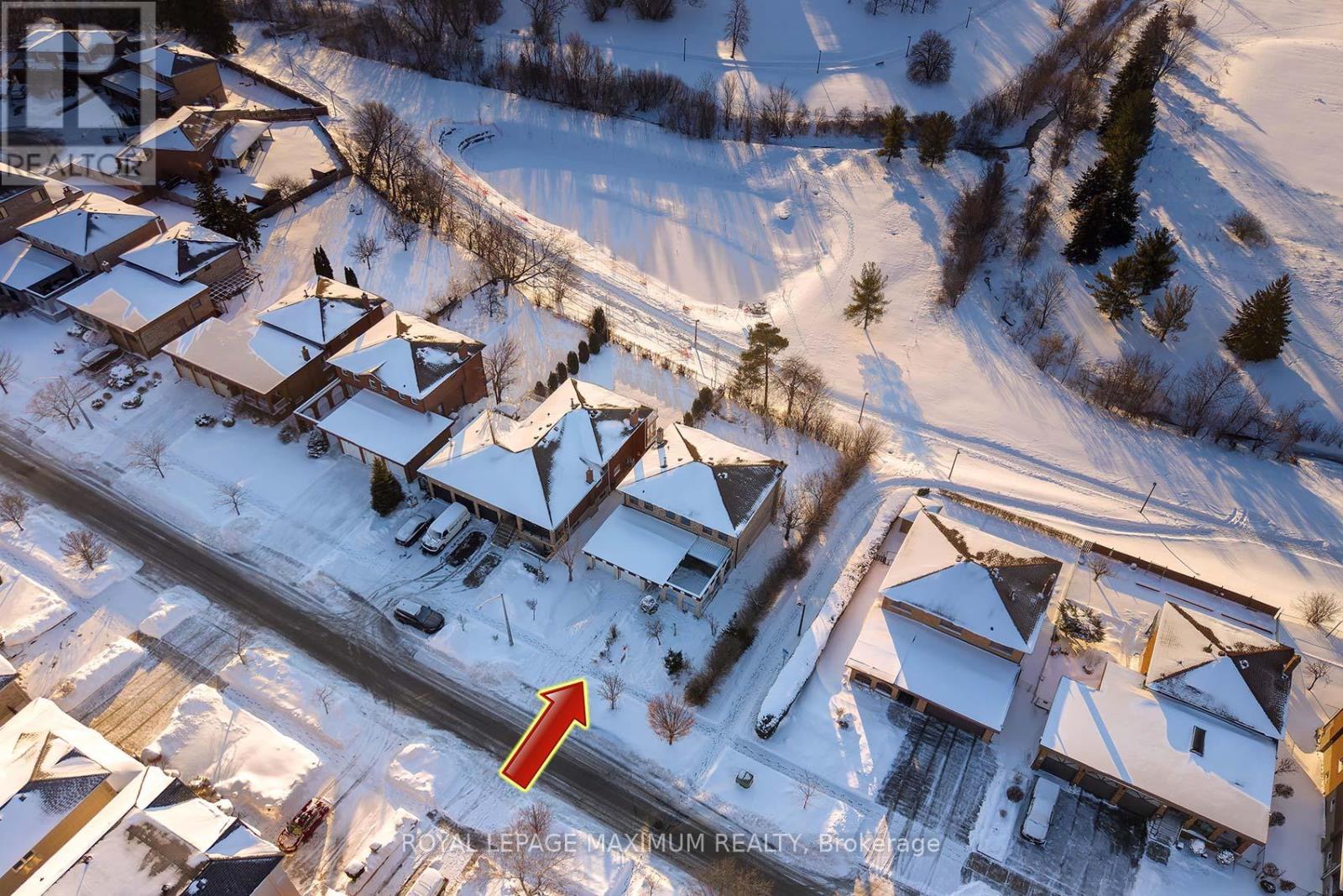 45 Houston Road, Vaughan, Ontario  L4L 1V2 - Photo 2 - N12748442