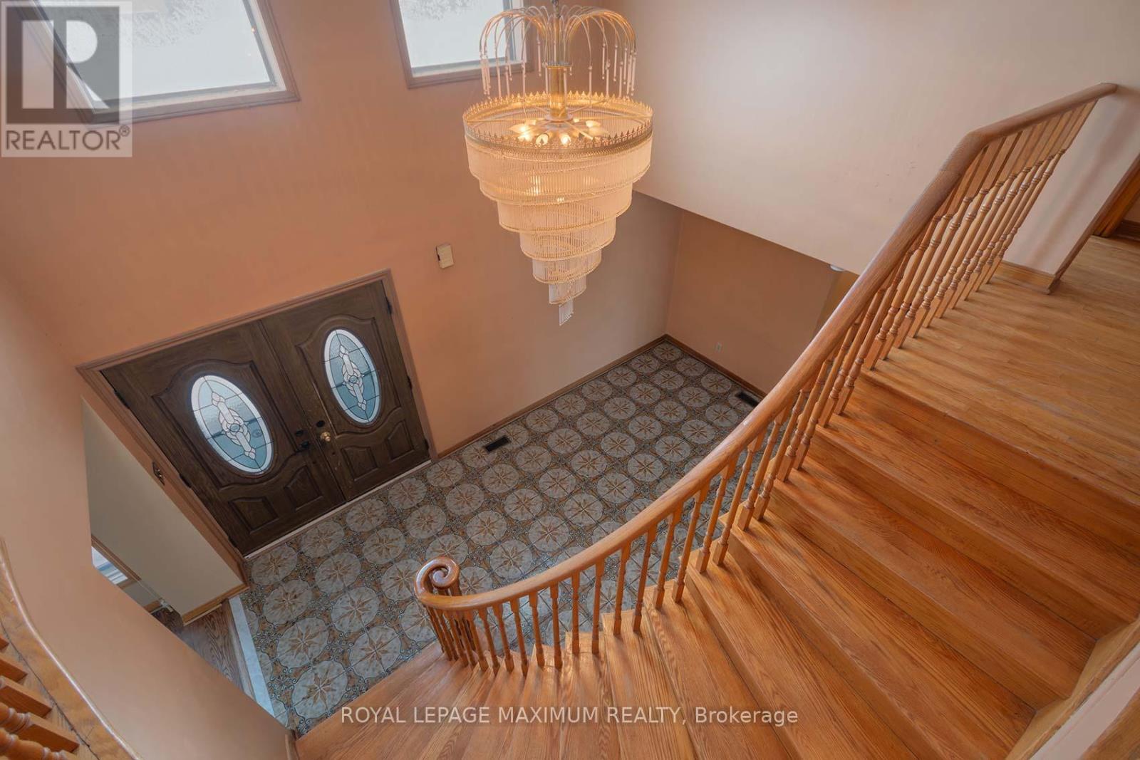 45 Houston Road, Vaughan, Ontario  L4L 1V2 - Photo 5 - N12748442