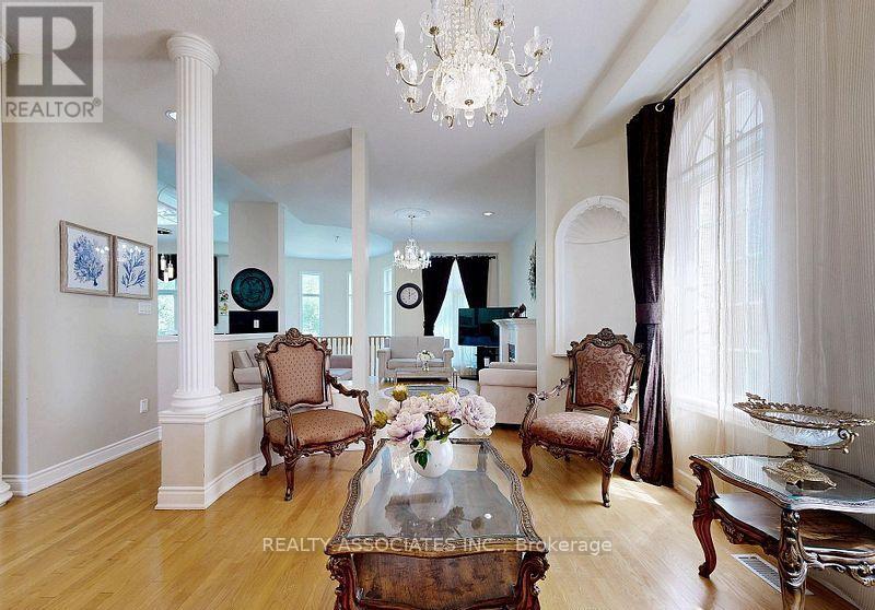 2 Lord Nelson Court, Richmond Hill, Ontario  L4S 1Y1 - Photo 13 - N12748504