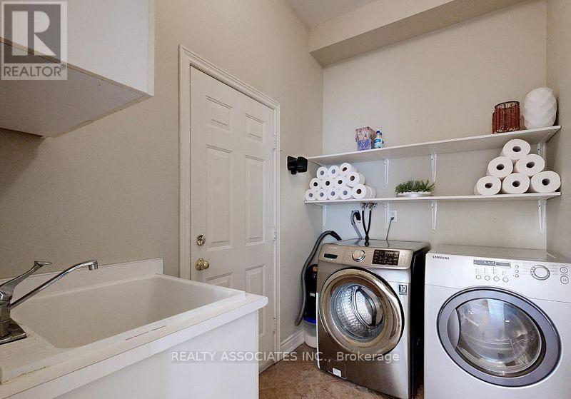 2 Lord Nelson Court, Richmond Hill, Ontario  L4S 1Y1 - Photo 29 - N12748504