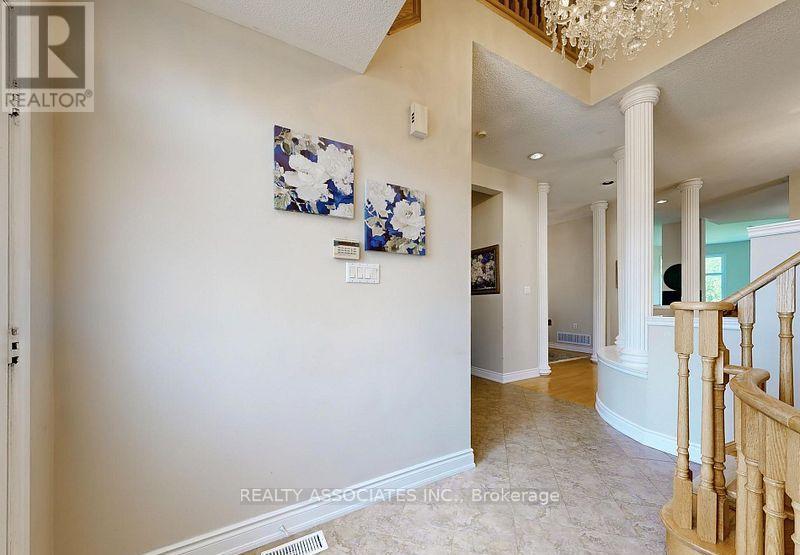 2 Lord Nelson Court, Richmond Hill, Ontario  L4S 1Y1 - Photo 31 - N12748504