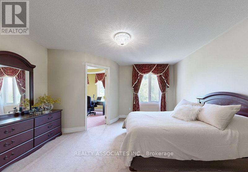 2 Lord Nelson Court, Richmond Hill, Ontario  L4S 1Y1 - Photo 43 - N12748504