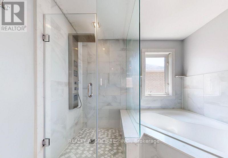 2 Lord Nelson Court, Richmond Hill, Ontario  L4S 1Y1 - Photo 47 - N12748504