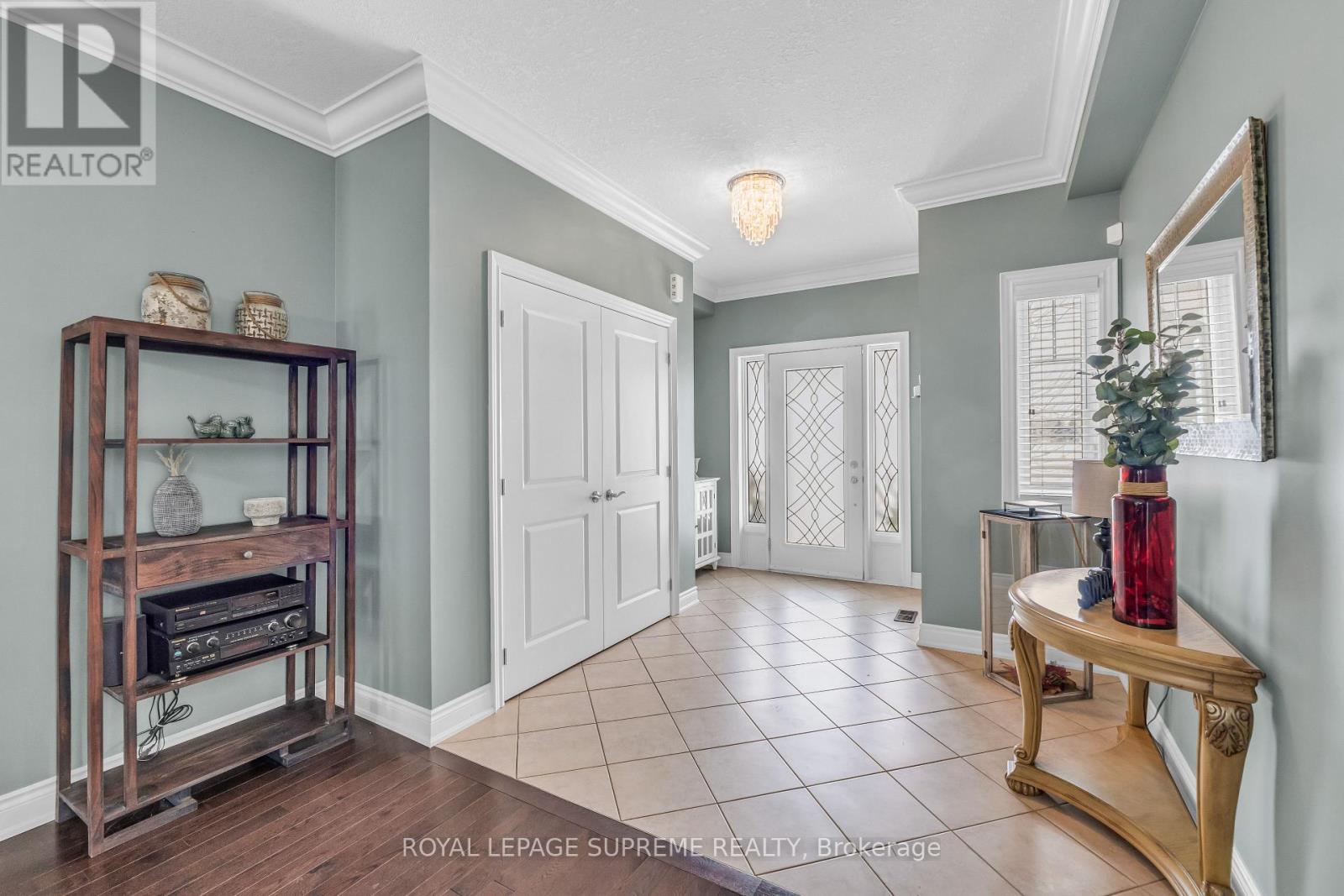 199 King Street S, New Tecumseth, Ontario  L9R 0A9 - Photo 4 - N12748528