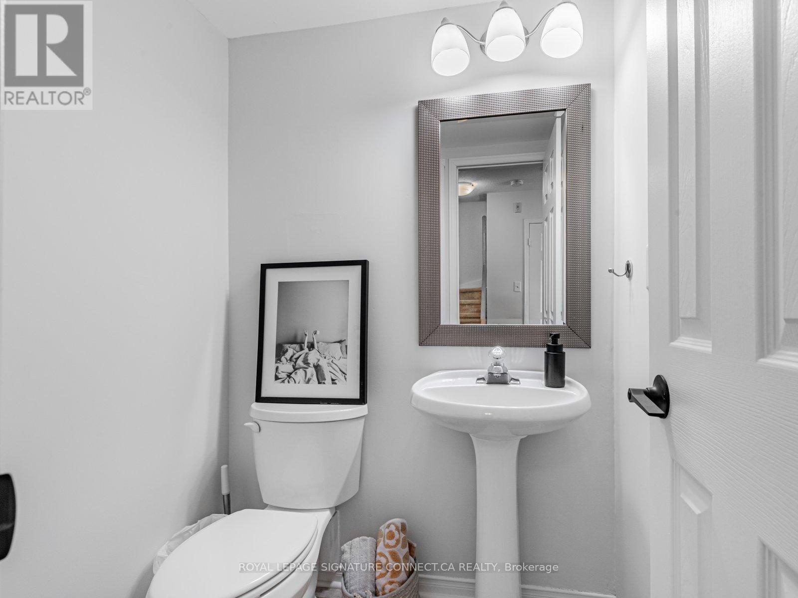 C208 - 110 Cornell Park Avenue, Markham, Ontario  L6B 1B6 - Photo 11 - N12748534