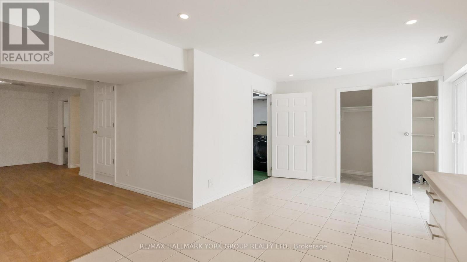 (Basement) - 15 Banff Drive, Aurora, Ontario  L4G 3E3 - Photo 14 - N12748576