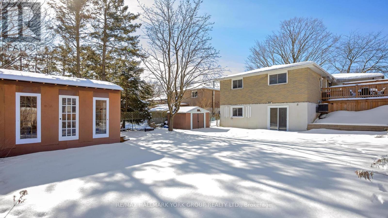 (Basement) - 15 Banff Drive, Aurora, Ontario  L4G 3E3 - Photo 4 - N12748576