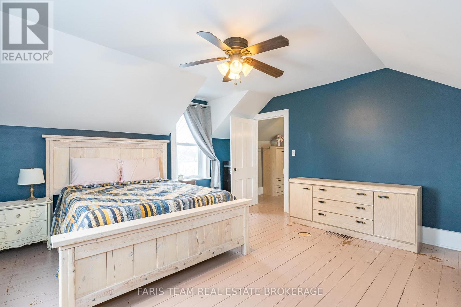 4047 Horseshoe Valley Road W, Springwater, Ontario  L9X 0Z6 - Photo 23 - S12748368