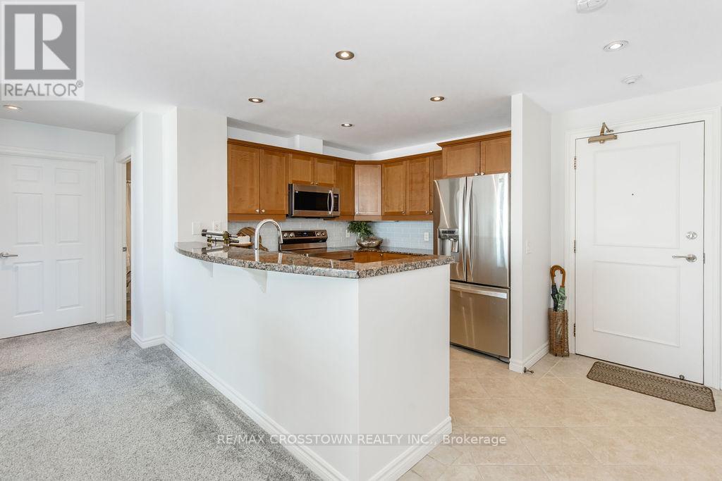 710 - 6 Toronto Street, Barrie (City Centre), Ontario L4N 9R2 - Photo 9 - S12748452